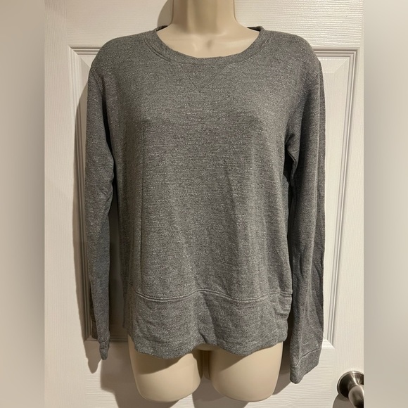 MONROW Soft Grey Crewneck  Long‎ Sleeves Lightweight Sweatshirt Size XS - Picture 1 of 7